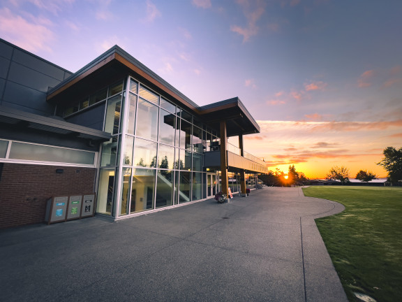 The sunrising in front of the athletic centre