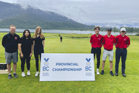 The Brentwood Golf Team at the BC Secondary Provincial Championships