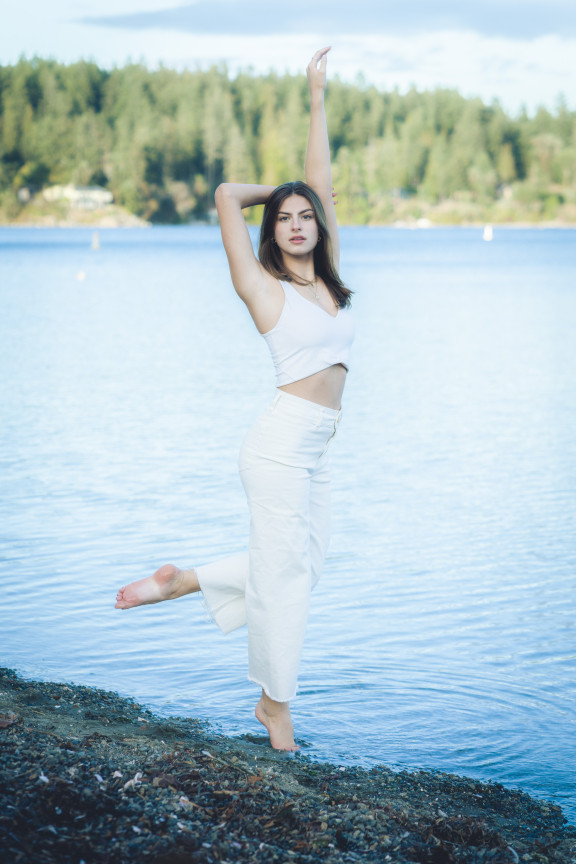 A dancer at the oceanside