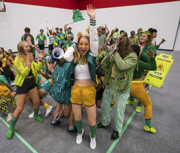 Mackenzie house students cheering