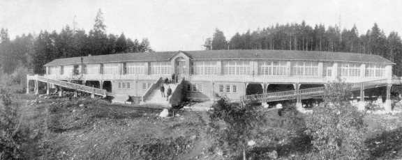 Queen Alexandra Solarium in Mill Bay, BC, in the 1940s