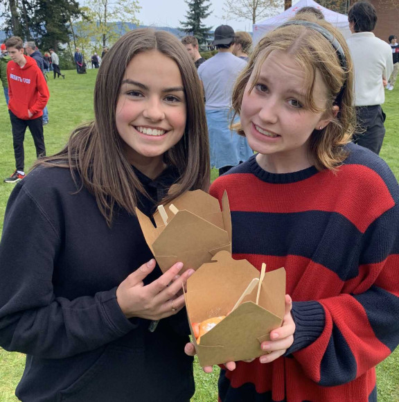 Feasting At The Food Booths The Official Brentwood Blog Review