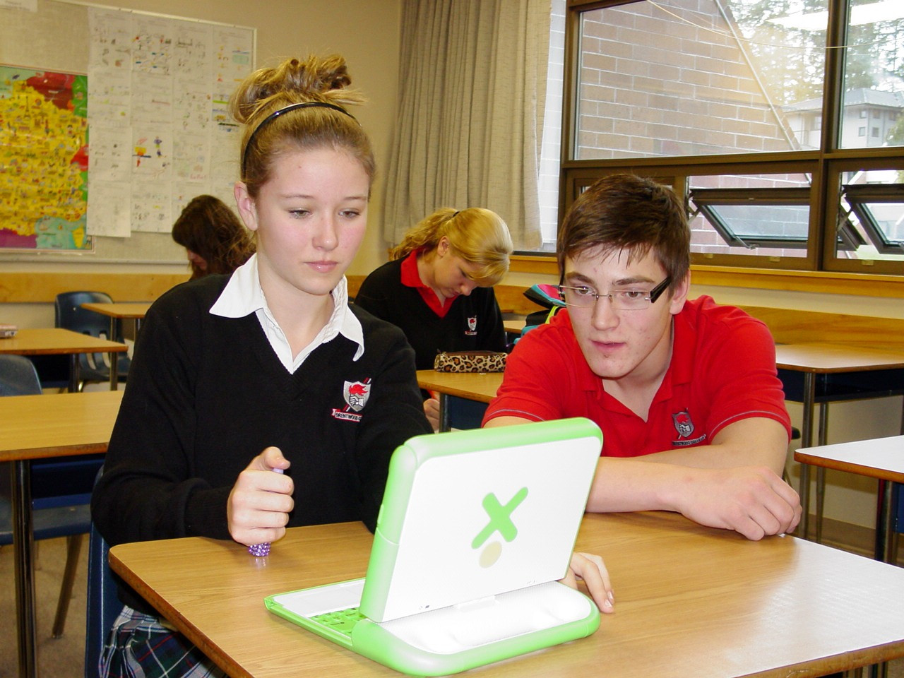 Brentwood Purchases Its First OLPC Laptop