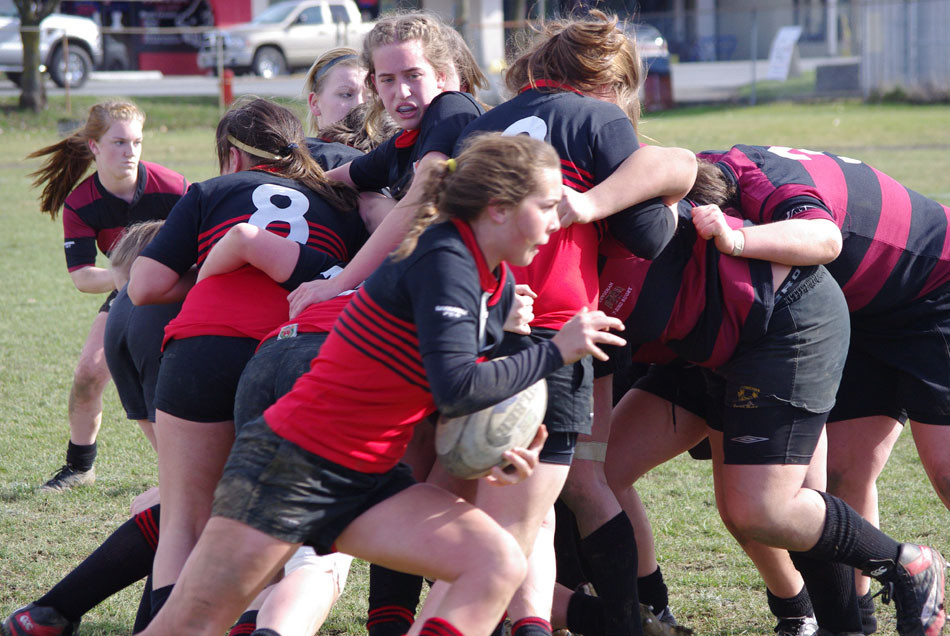 Girls Rugby: senior team reaches the final of the McGeachy tournament
