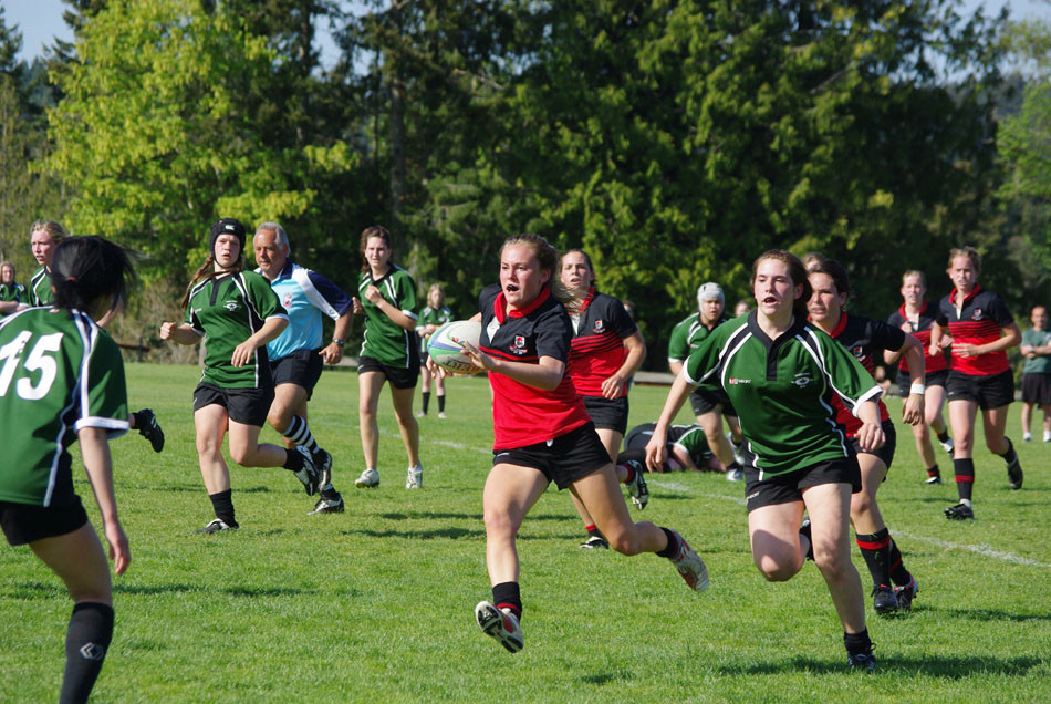 Girls Rugby: Brentwood 41, Vanier 10