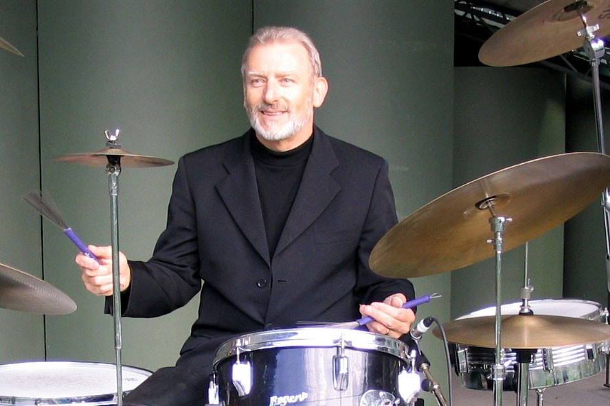 Louis Williamson, 1947-2009