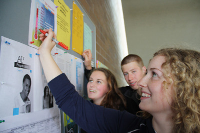 Brentwood Students help the Canadian Cancer Society in the Relay For Life