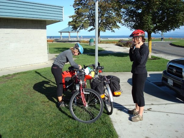 Clare (’94) and Esther Mackinnon (’96) Bike Across Canada For Cancer Research