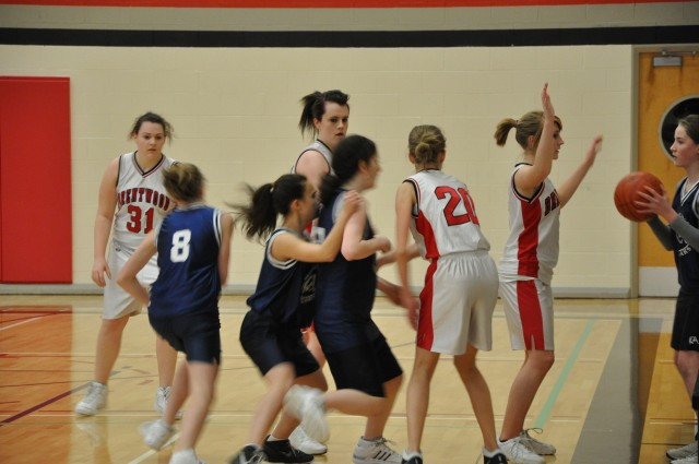 Junior Girls End Season with Home Win
