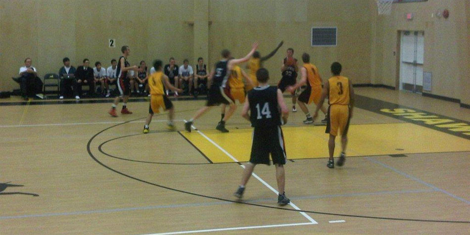 Senior Boys Capture Mid-Island Title