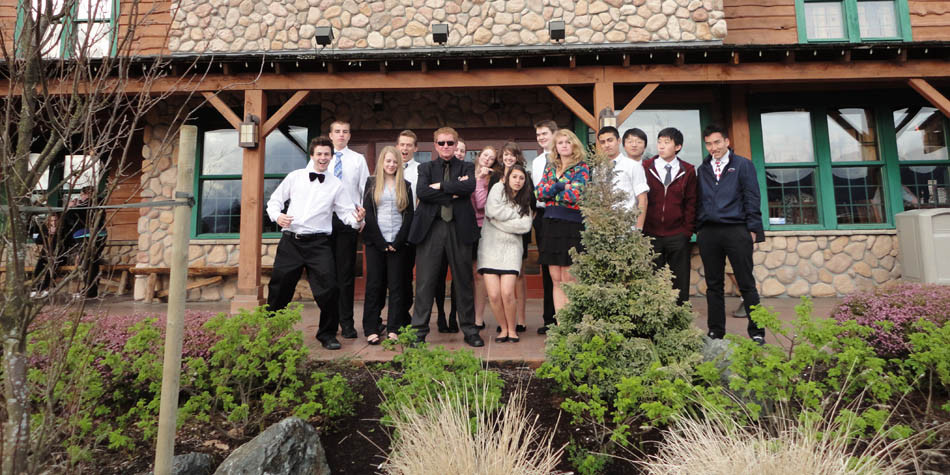 Jazz Band “Digs” that Gold