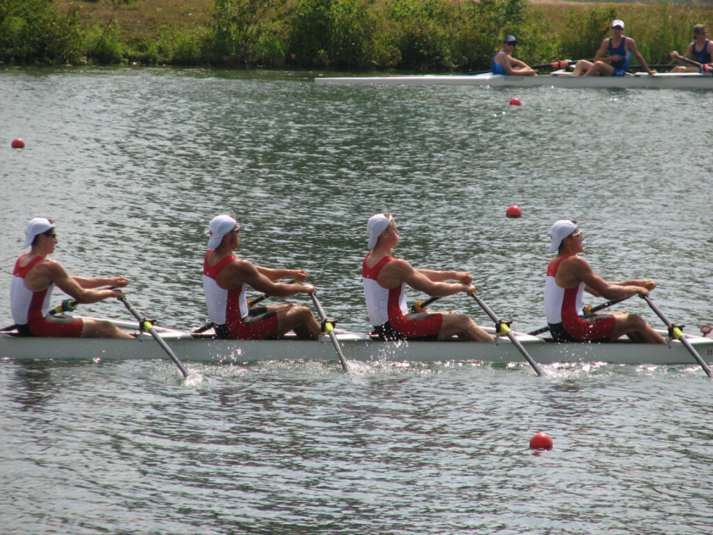 Brentwood’s Rowers Bring the Heat in Ontario