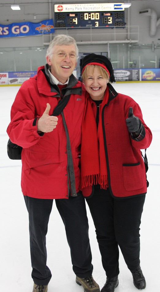 Showcase Hockey: Shinny Night in Mill Bay