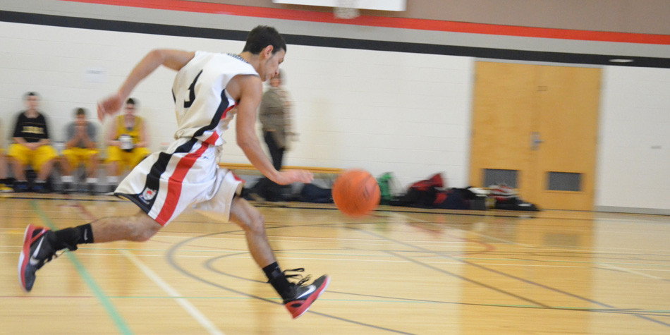 All Eyes on Brentwood’s Basketball Team