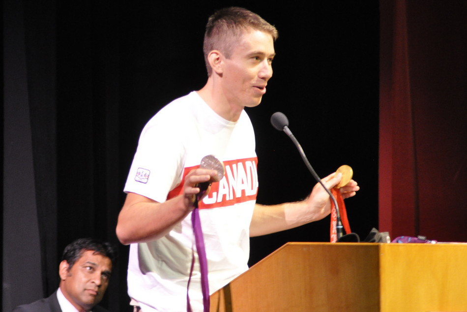 Howard Brings the Silver Home!