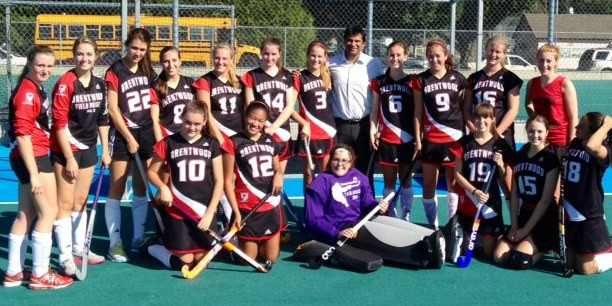 Field Hockey Hosts Friendship Cup