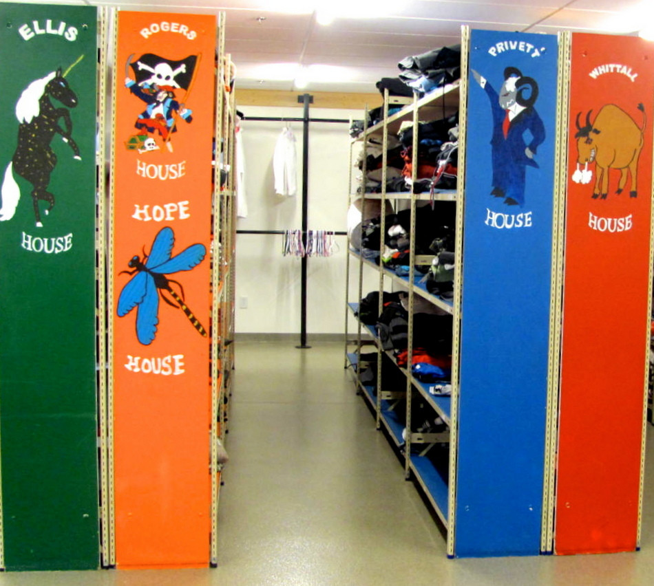 Angels (or Pirates) of Laundry