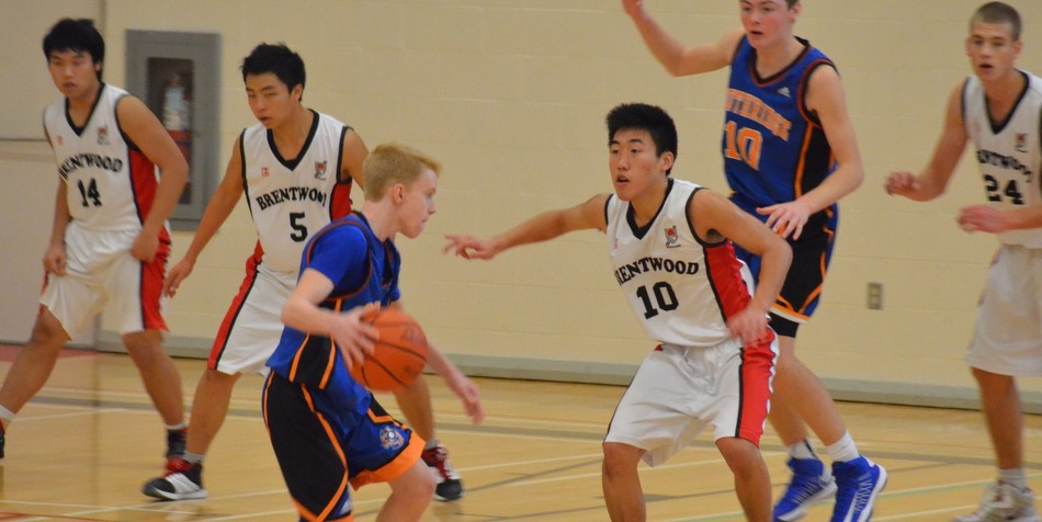 Senior Boys Capture Bronze at Spartan Invitational