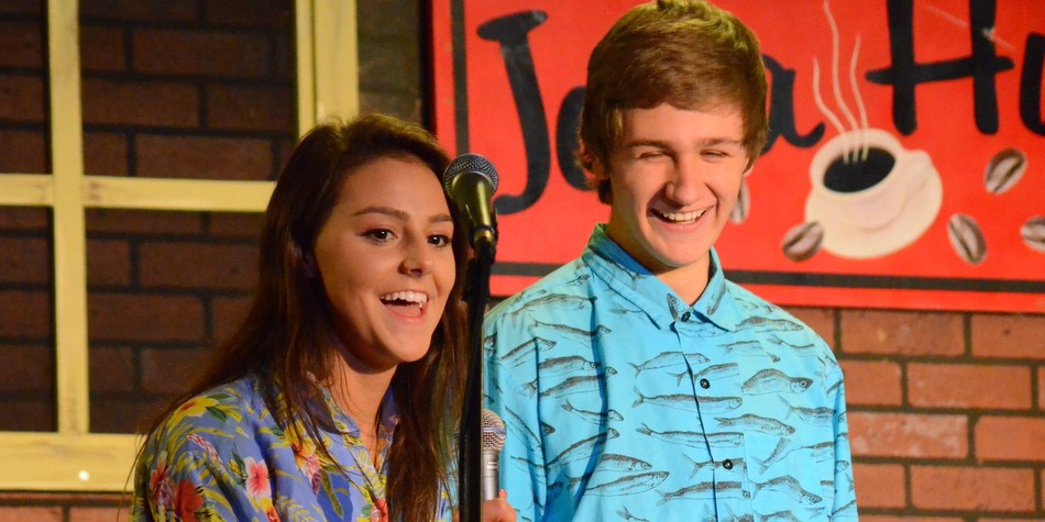 Java Hut: A Brentwood Tradition