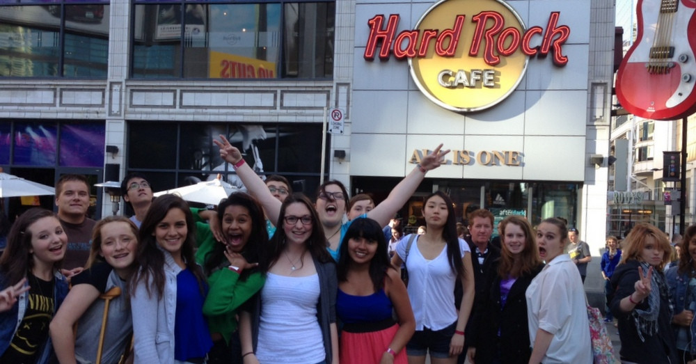 Singing Jazz, Dining on Hard Rock