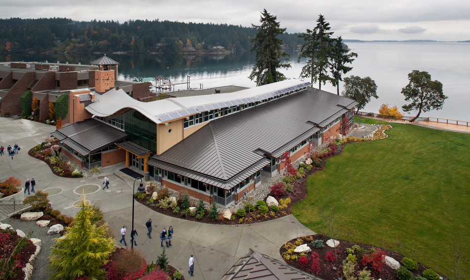 A Visit with Christine Lintott, Architect