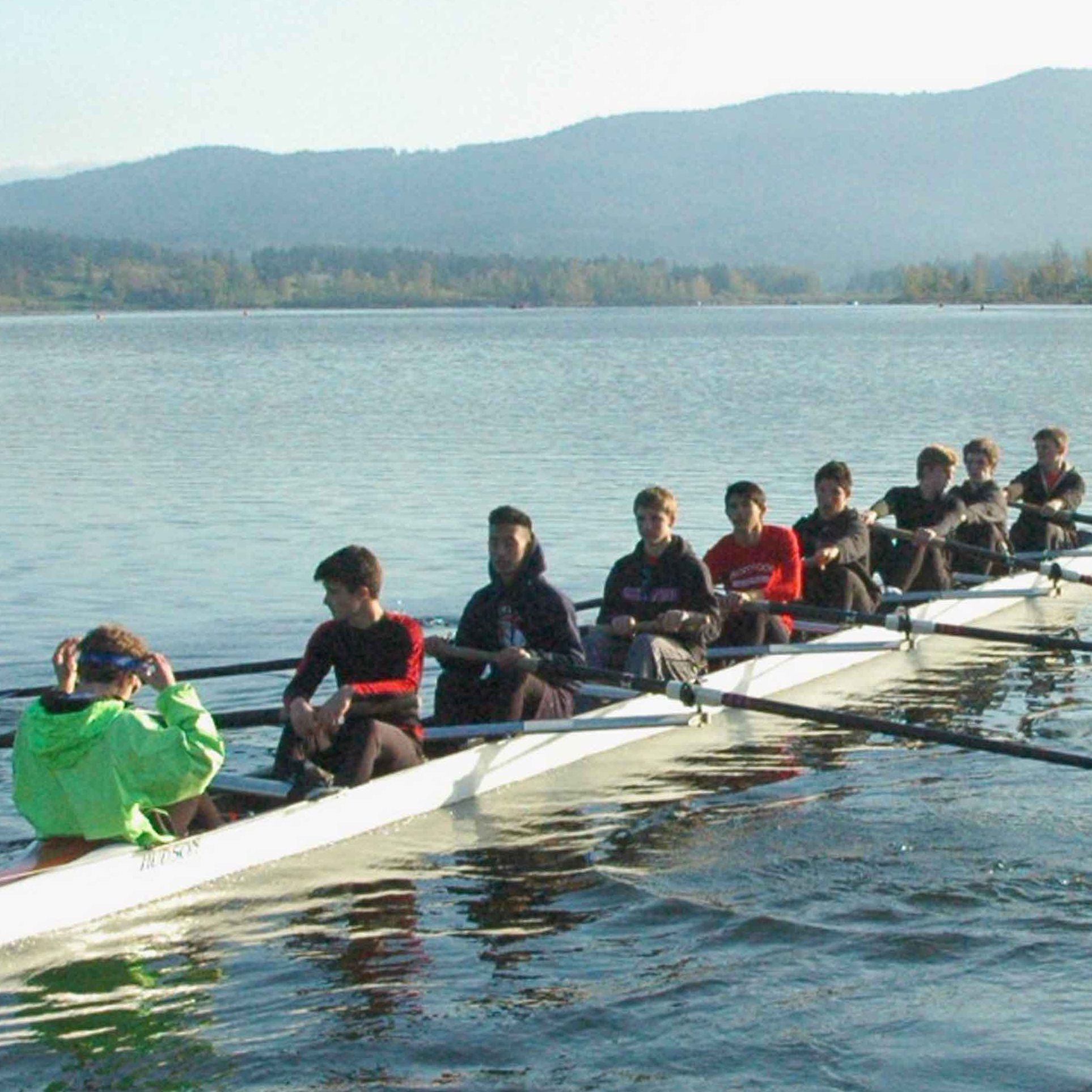 Brentwood Crews Win Big In Maple Bay