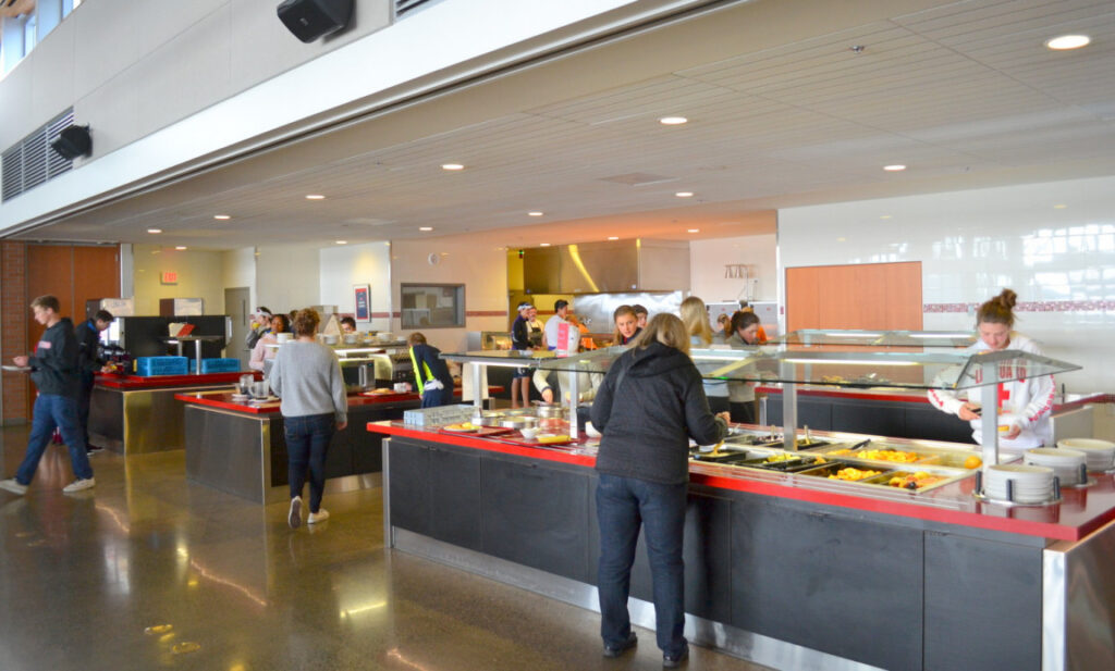 Cafeteria Staff: Thanks for the Food!