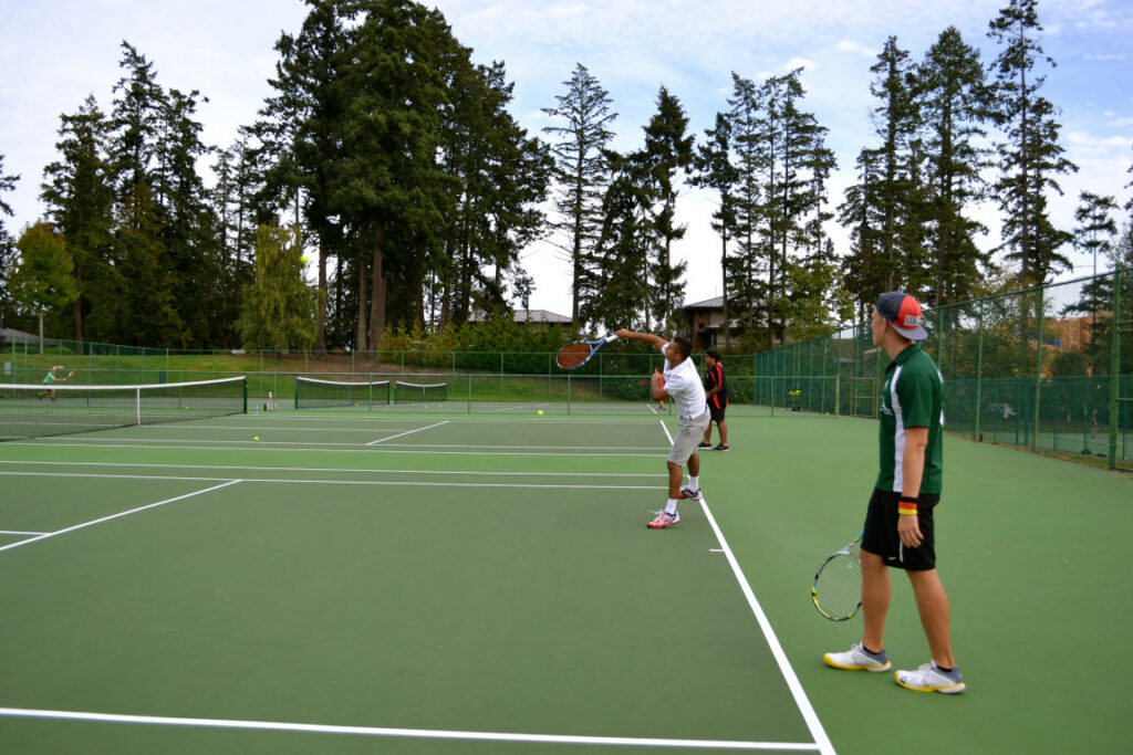 Tennis Team Back in Action 1