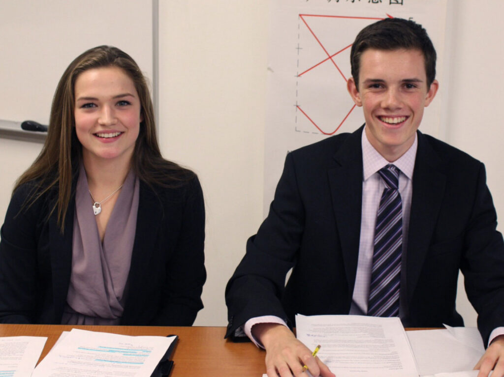 IMUN: The Wolves of Brentwood on the Prowl