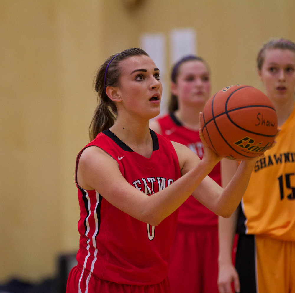 Senior Girls Hoops