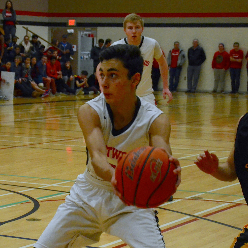 Senior Boys Capture Mid-Islands