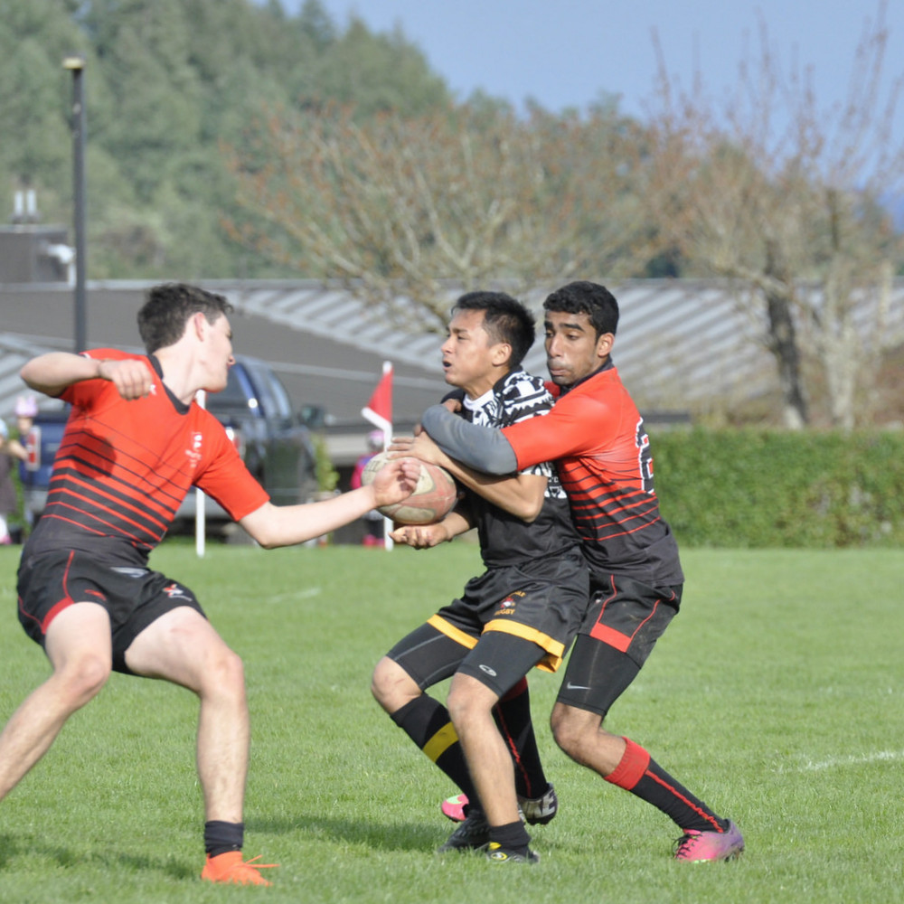 Senior Boys Rugby Clips Eagles in Season Opener