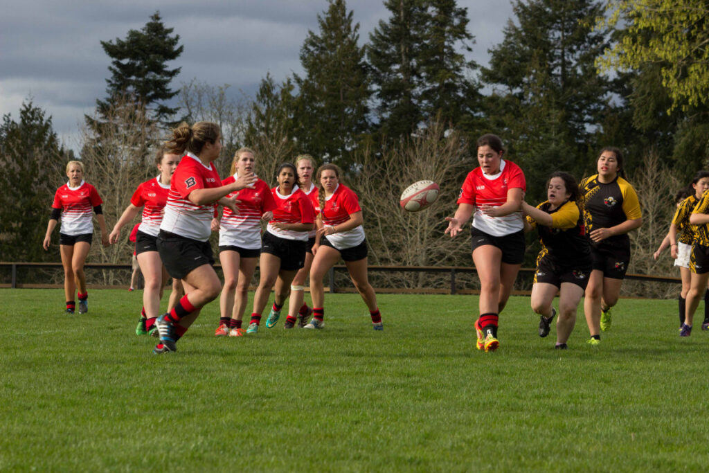 Girl 7s Win Island Gold