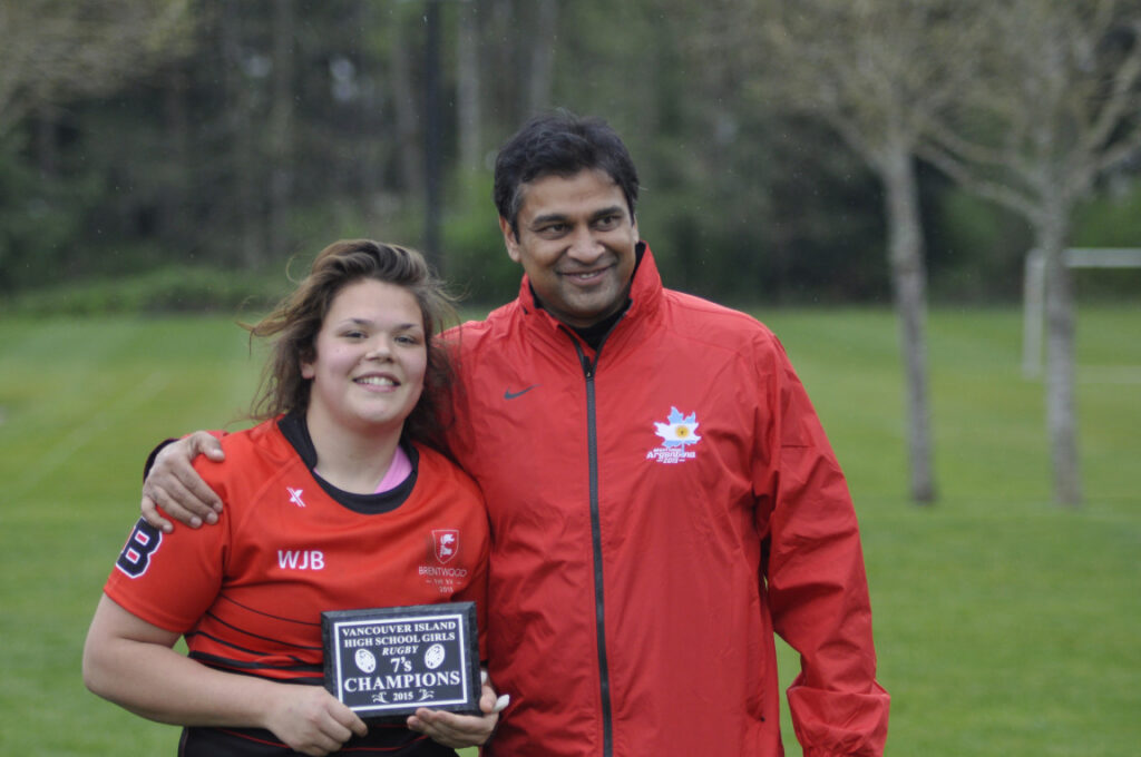 Girl 7s Win Island Gold