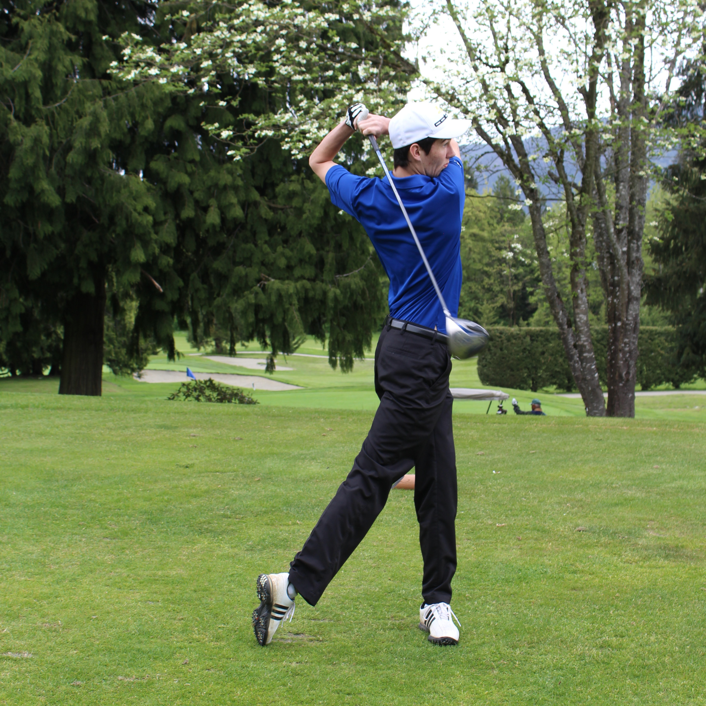 Brentwood Golf Tees Off