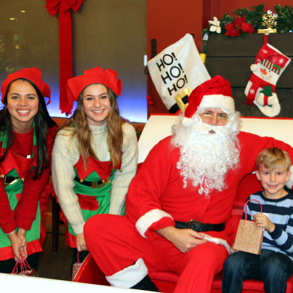 Fun & Games at the Children’s Christmas Party