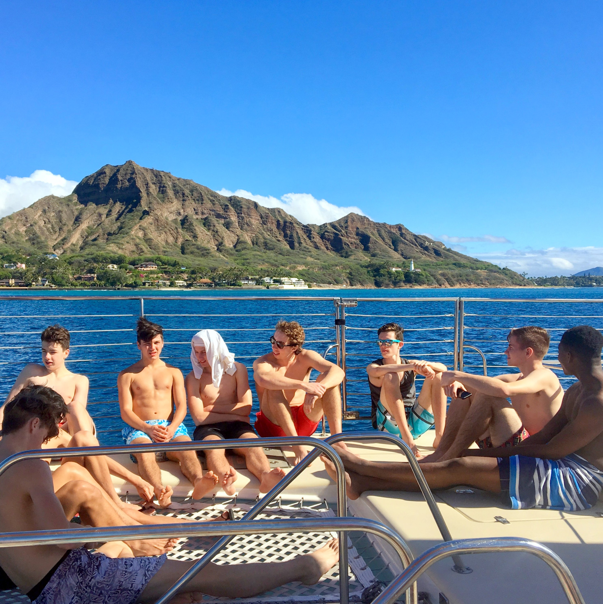 Brentwood Basketball Meets Hawaii