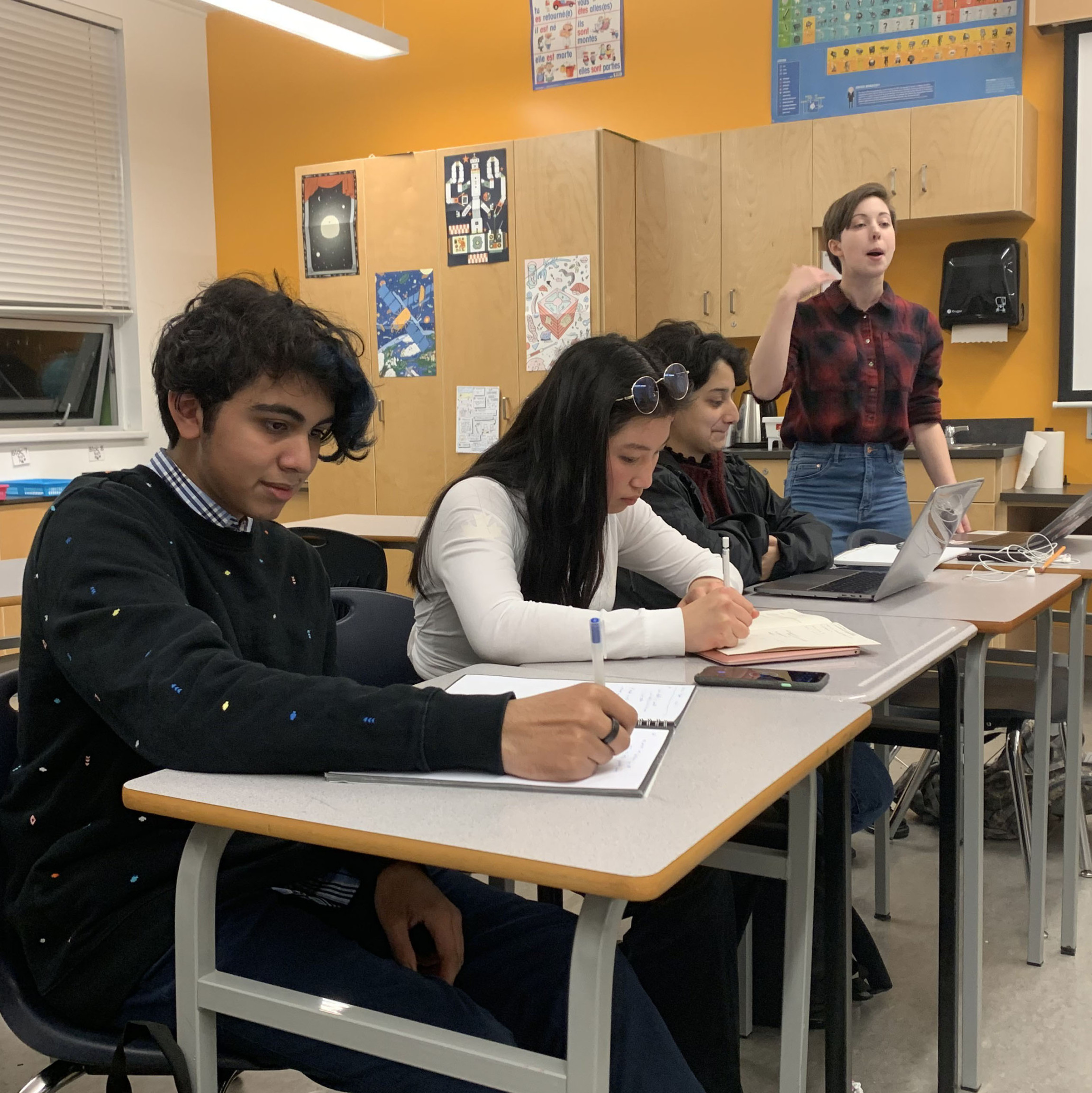 Oak Bay High British Parliamentary Pizza Debate