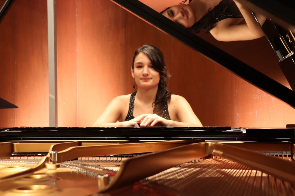 Angelica Lopez-Arzate