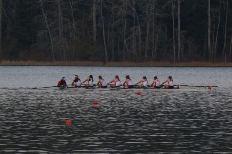 Brentwood rowers enjoy on-sitre rowing,excellent equipment and world-class coaching.