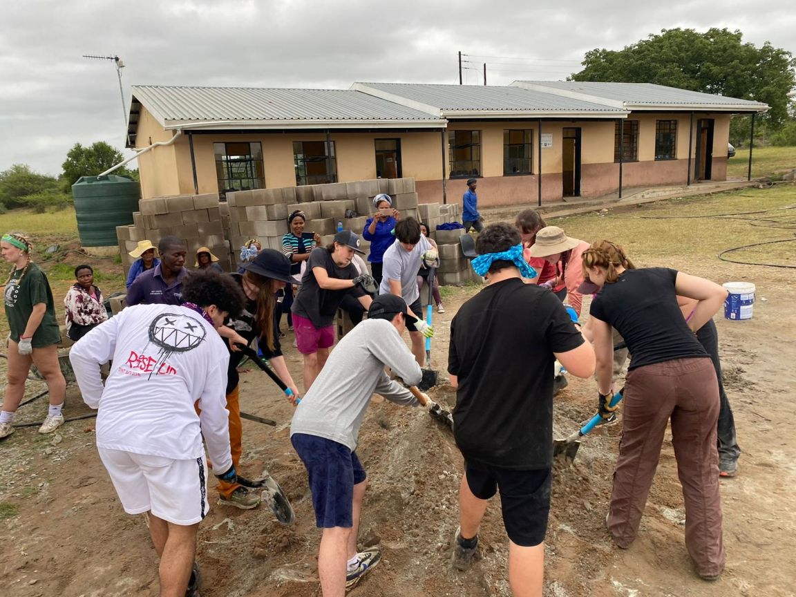Students on service trip to Eswatini in 2024