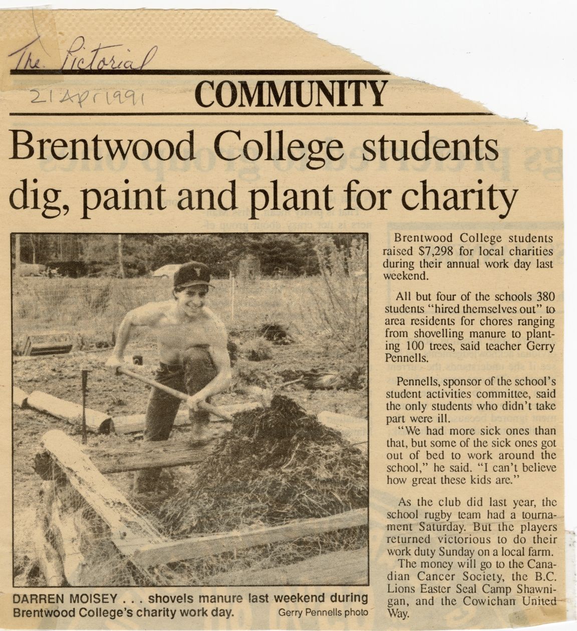 Newspaper article about Brentwood Service Day annual event