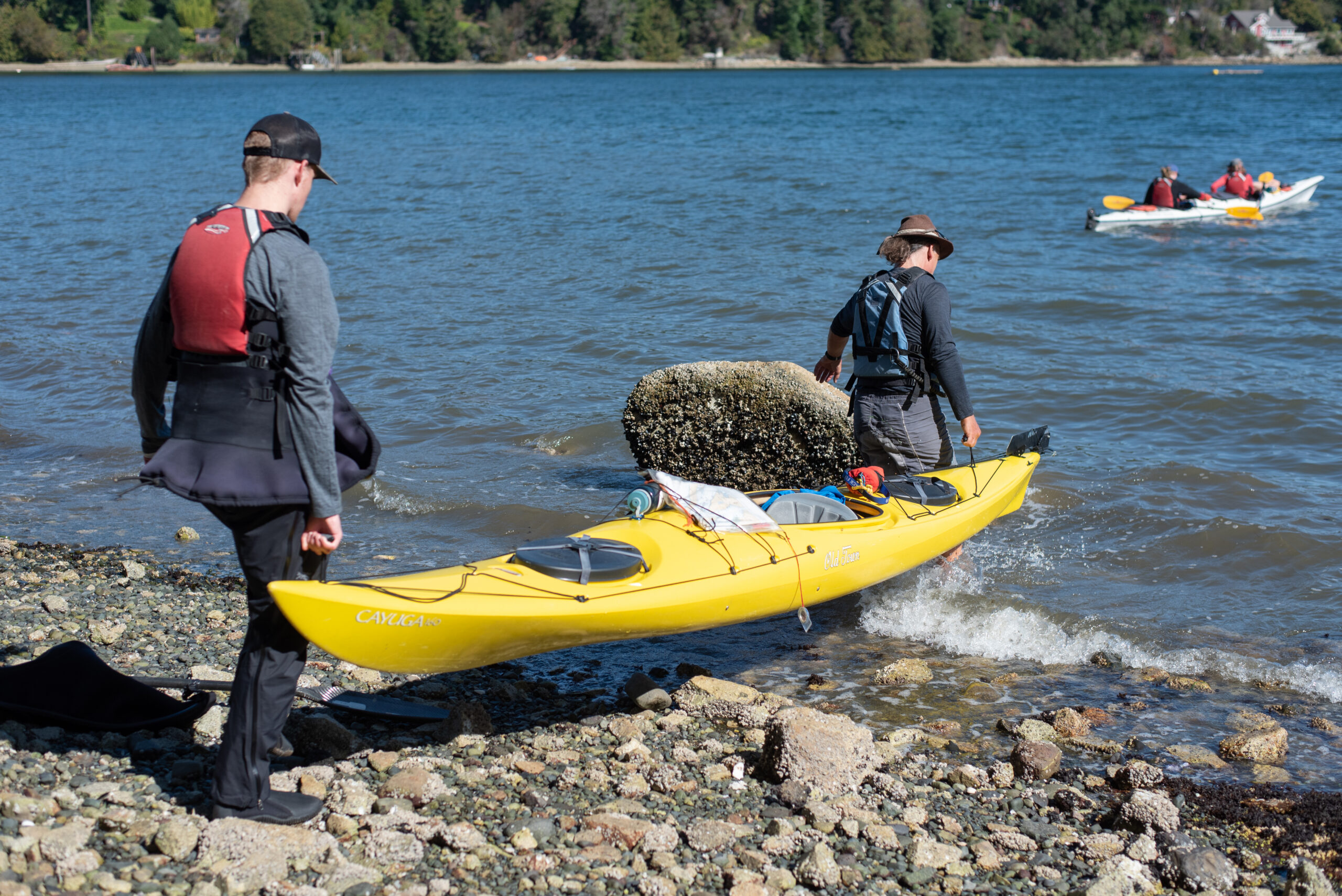 Students in scuba gear at the Brentwood waterfront